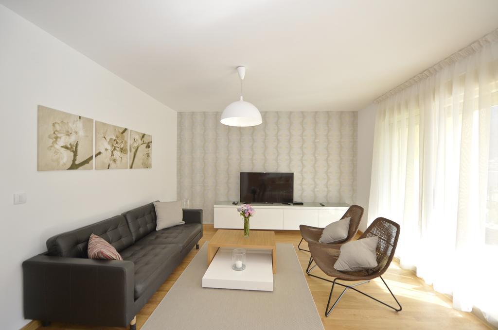 Posto Capitano C Group Appartement Kotor Buitenkant foto