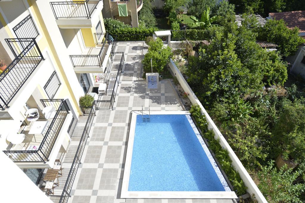 Posto Capitano C Group Appartement Kotor Buitenkant foto